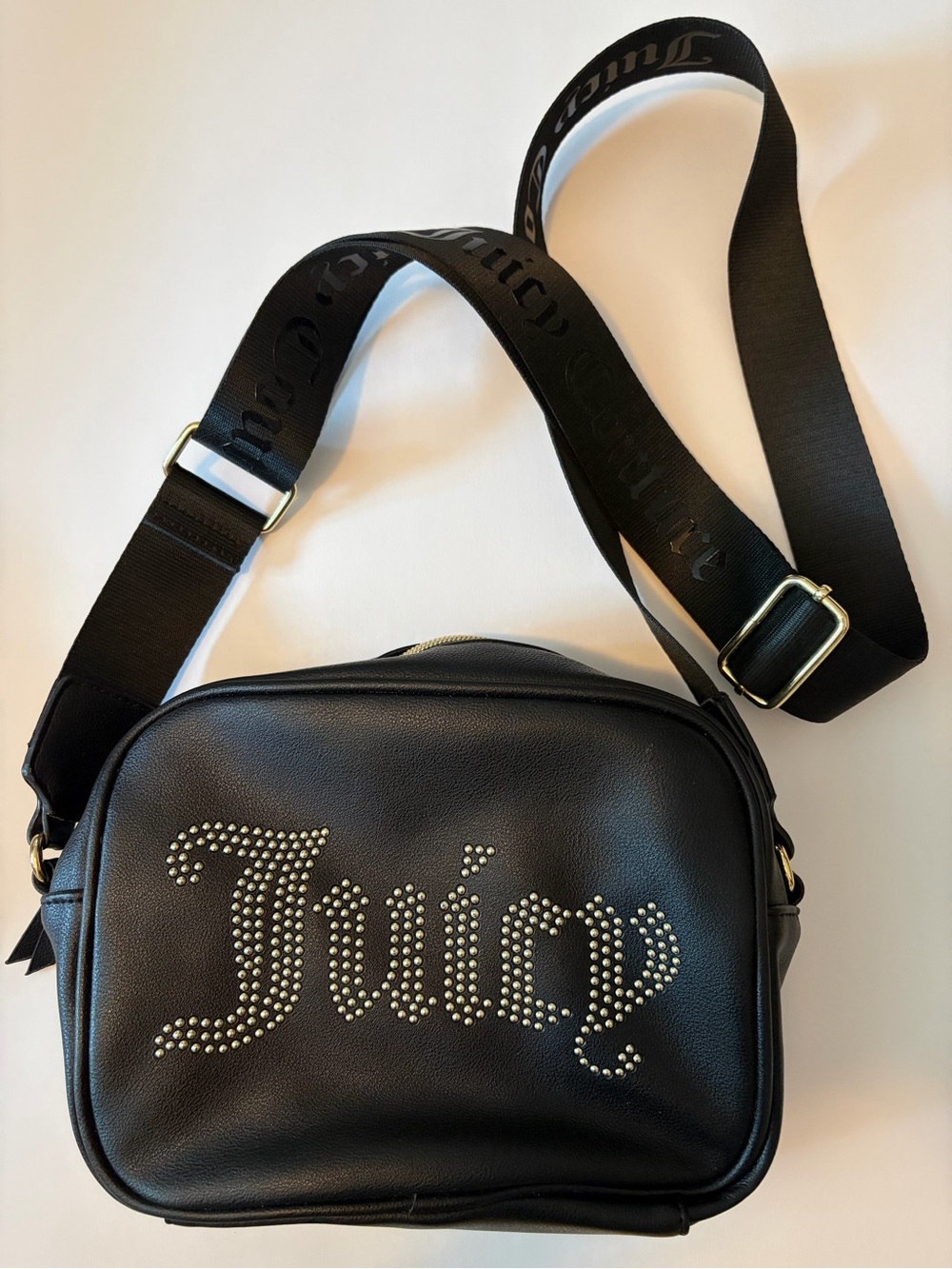 Juicy Couture Black Studded Logo Crossbody Bag L1